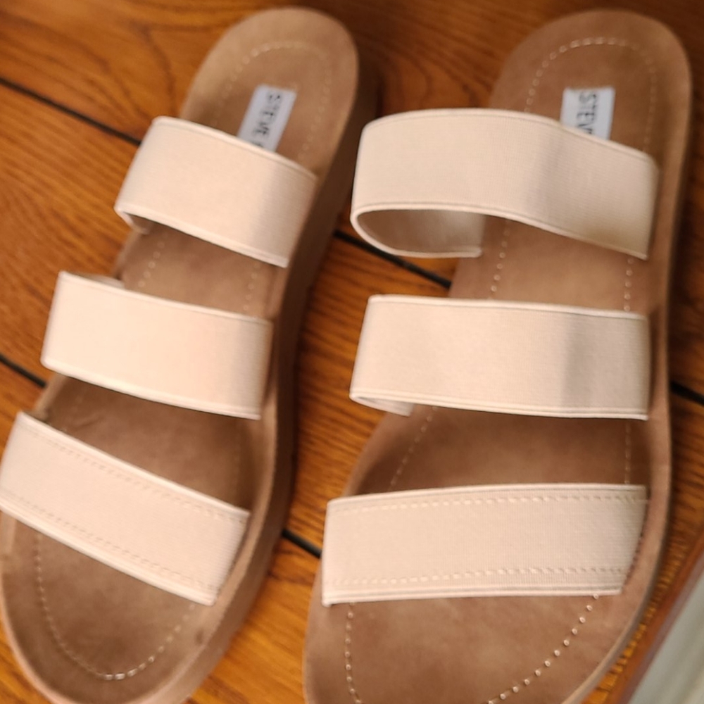 Steve Madden sandals  8.5